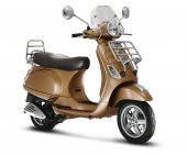 2011 Vespa LX  125 i.e. photo